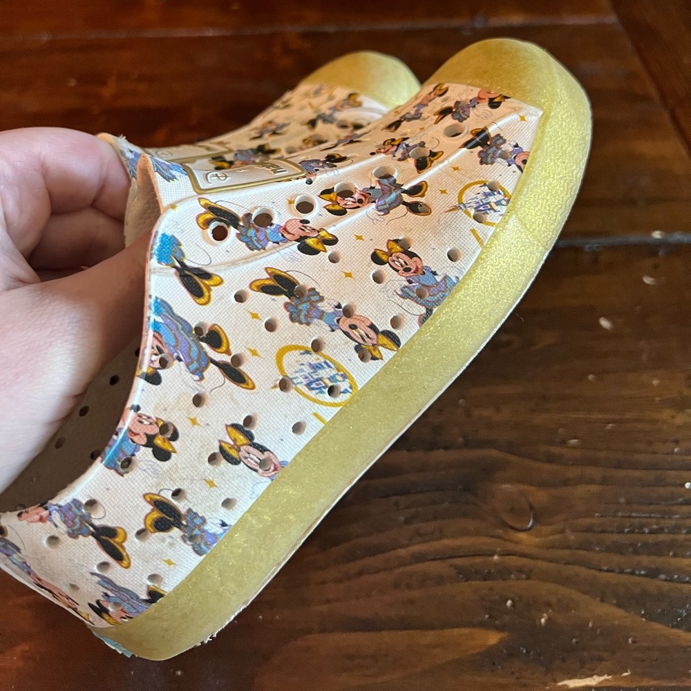 Disney Parks (Retired 50th anniversary) 💜NATIVE shoes 12t - Picture 2 of 3